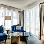 Hotel Neues Schloss Privat Zurich, Autograph Collection Zurique