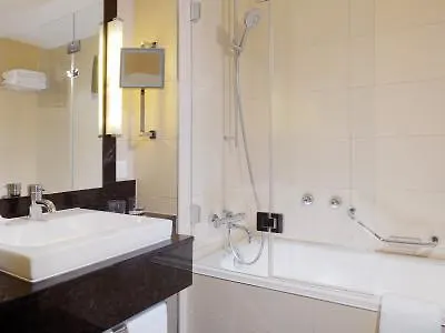 Neues Schloss Privat Zurich, Autograph Collection Hotel 5*