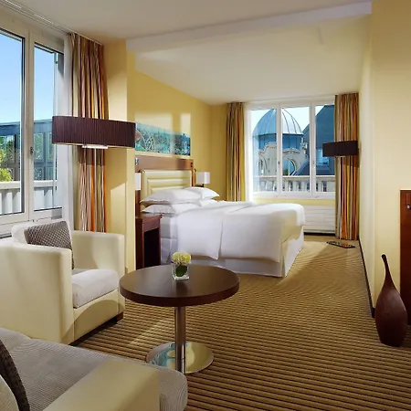 Neues Schloss Privat Zurich, Autograph Collection 5*