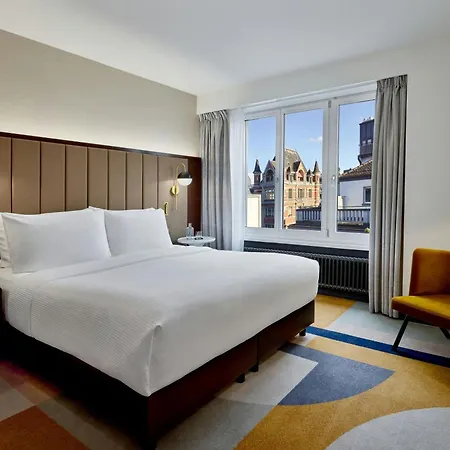 Hotel Neues Schloss Privat Zurich, Autograph Collection 5*