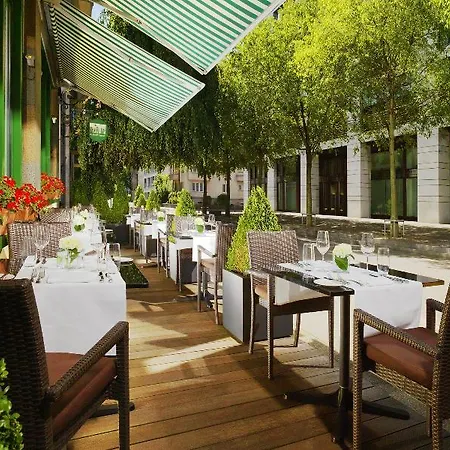 Hotel Neues Schloss Privat Zurich, Autograph Collection 5*