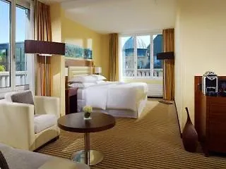 Hotel Neues Schloss Privat Zurich, Autograph Collection Curych