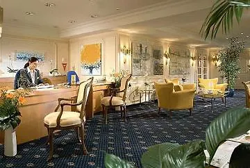 Neues Schloss Privat Zurich, Autograph Collection Hotel Curych