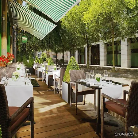 Neues Schloss Privat Zurich, Autograph Collection Hotel Curych