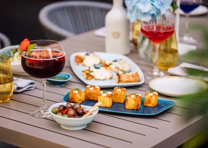 Neues Schloss Privat Zurich, Autograph Collection Zurych