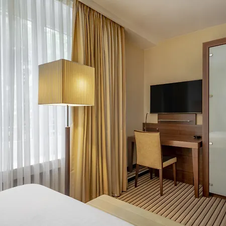Neues Schloss Privat Zurich, Autograph Collection فندق