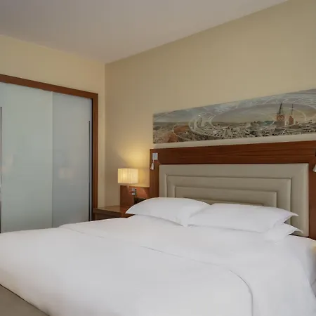 Neues Schloss Privat Zurich, Autograph Collection Hotel 5*