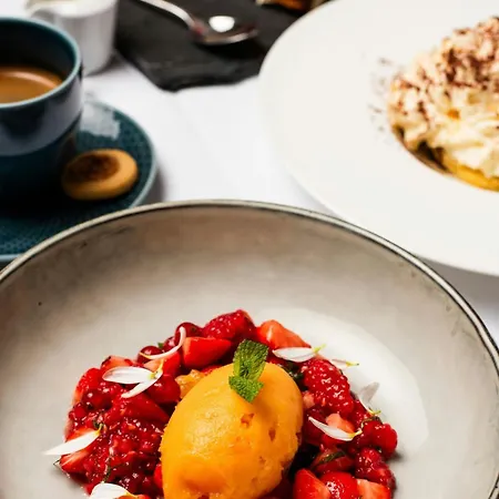 Hotel Neues Schloss Privat Zurich, Autograph Collection Zurich