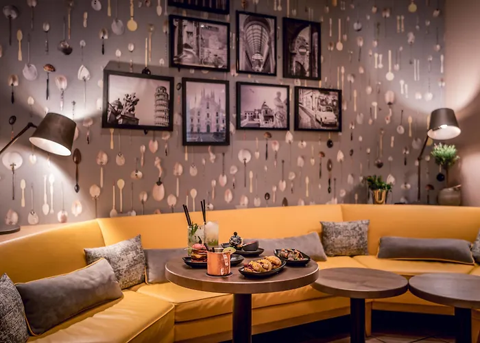 Hotel Neues Schloss Privat Zurich, Autograph Collection 5*